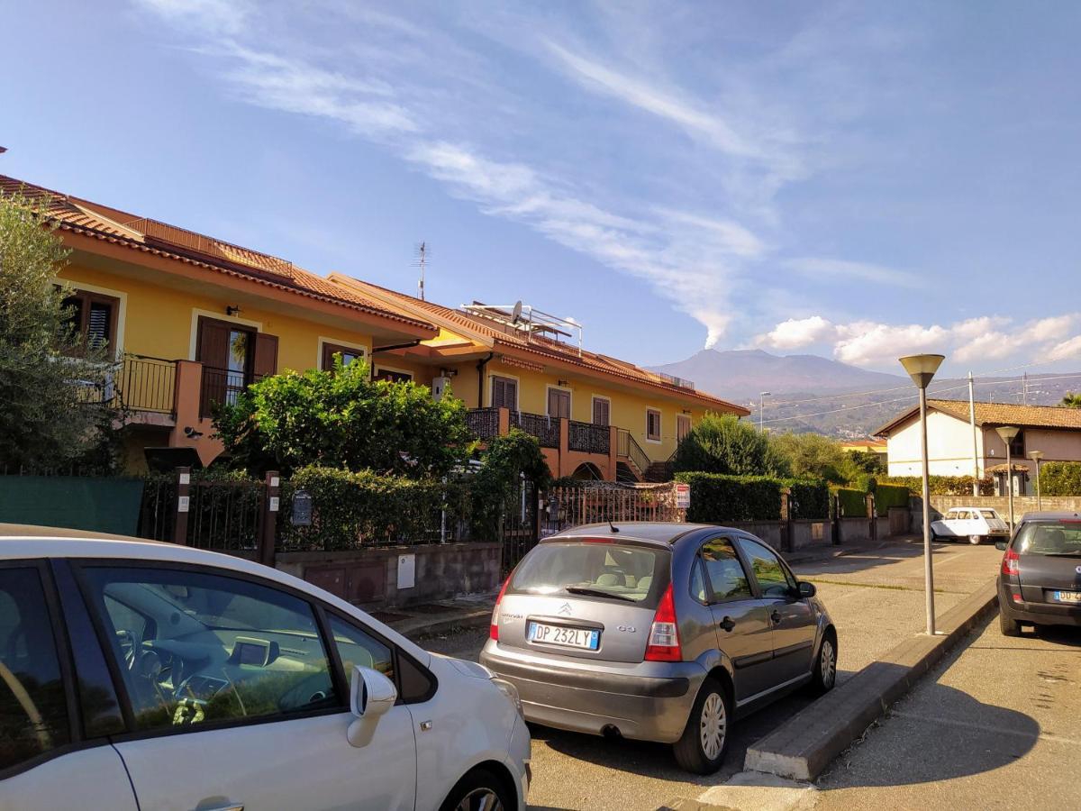 Casa Vacanze I Mori Mascali Zewnętrze zdjęcie